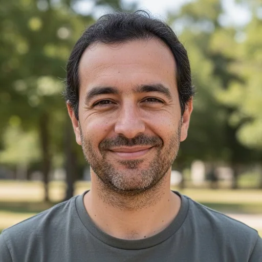 Arturo Paz